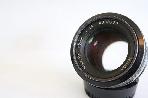 Nikon nikkor f1 4 - nikkor, mm