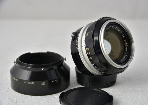 Near mint obiettivo - [near,