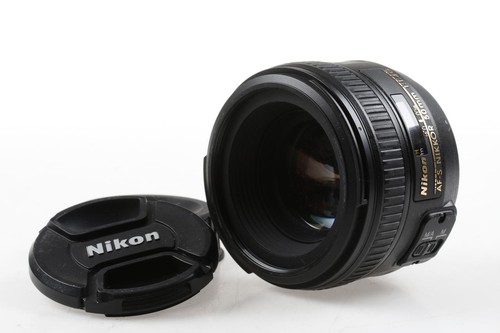 Nikon 1 4 g - f/1,4,